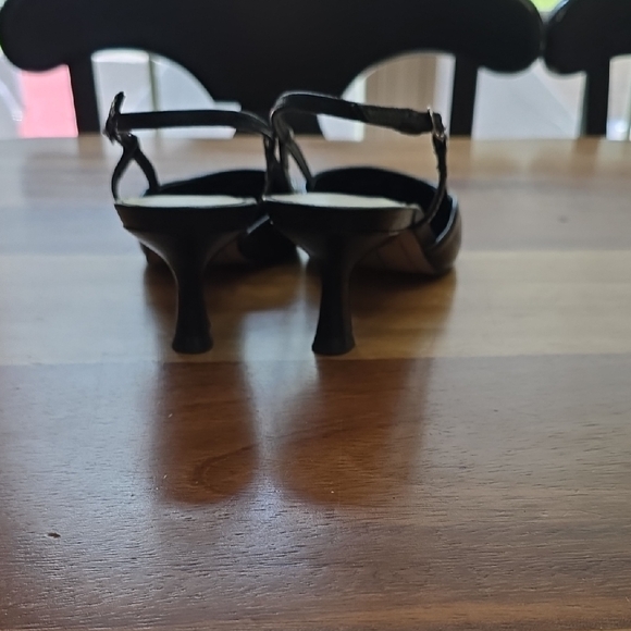 Dolce Vita Black Slingback Heels - Picture 3 of 8